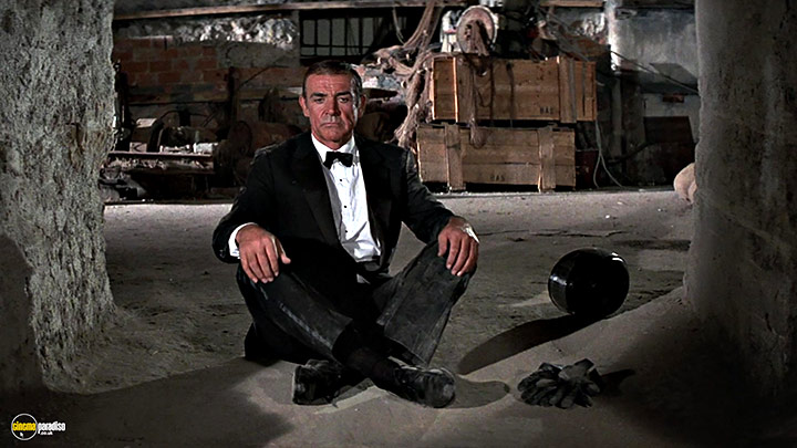 A still #15 from James Bond: Never Say Never Again (1983)