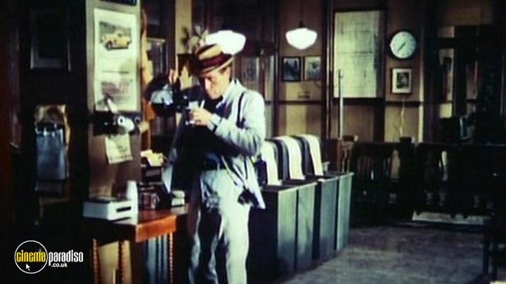 A still #2 from Kolchak: The Night Stalker (1975)
