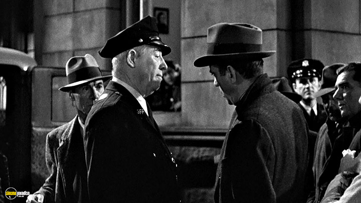 A still #62 from The Maltese Falcon (1941)