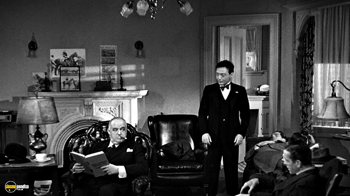 A still #58 from The Maltese Falcon (1941)
