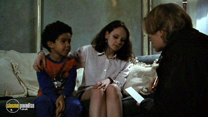 A still #5 from Urban Ghost Story (1998)