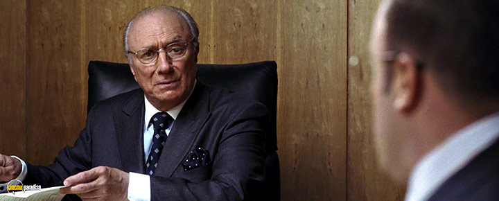 A still #17 from Hitch (2005) With Philip Bosco