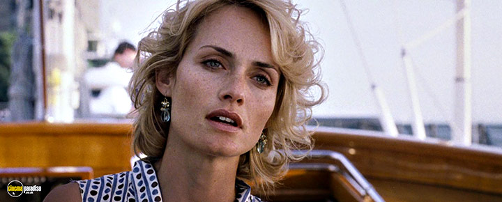 A still #4 from Hitch (2005) With Amber Valletta