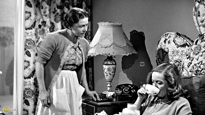 A still #15 from All About Eve (1950)