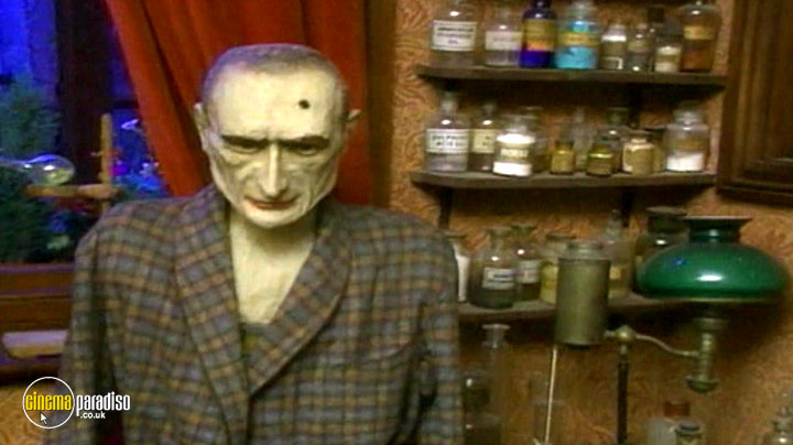 A still #5 from In the Footsteps of Sherlock Holmes (2009)
