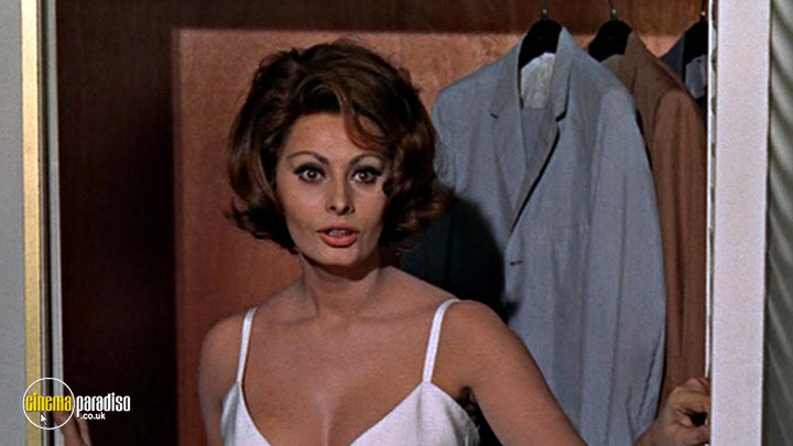 A still #4 from A Countess from Hong Kong (1967)