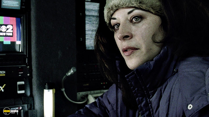 A still #4 from War of the Worlds (2005) With Camillia Sanes Monet
