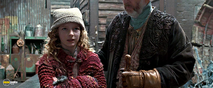 A still #21 from The Golden Compass (2007) With Dakota Blue Richards