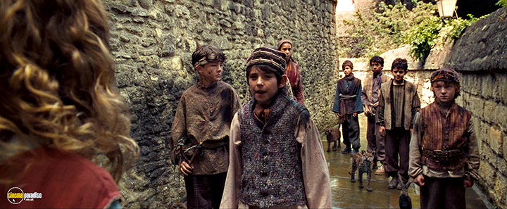 A still #19 from The Golden Compass (2007) With Charlie Rowe