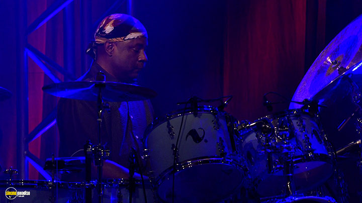 A still #14 from Return to Forever: Live at Montreux 2008 (2008)
