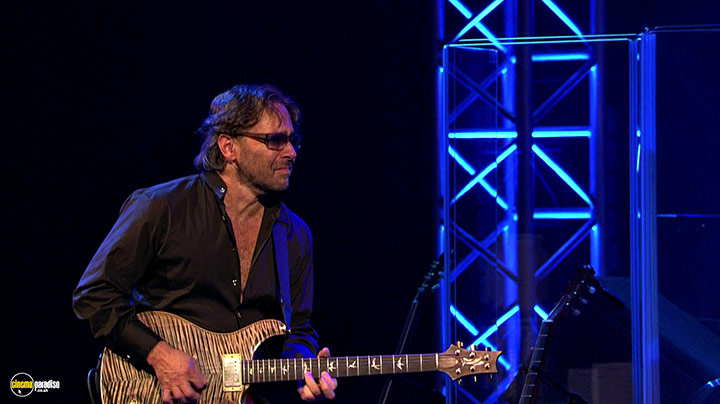 A still #13 from Return to Forever: Live at Montreux 2008 (2008)