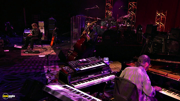 A still #9 from Return to Forever: Live at Montreux 2008 (2008)