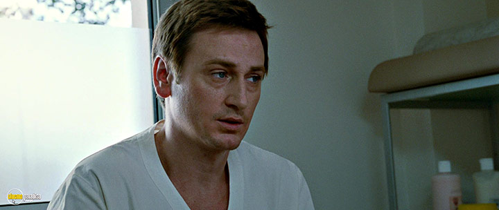 A still #21 from Little White Lies (2010) With Benoît Magimel