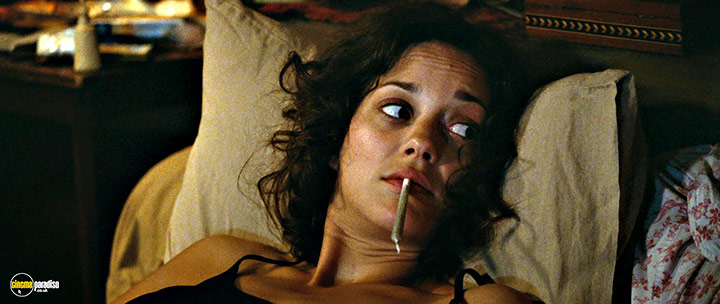 A still #18 from Little White Lies (2010) With Marion Cotillard