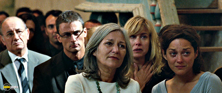 A still #1 from Little White Lies (2010) With Marion Cotillard