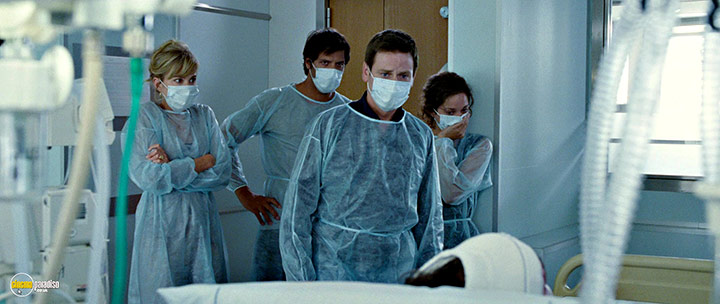 A still #12 from Little White Lies (2010) With Benoît Magimel, Marion Cotillard And Laurent Lafitte