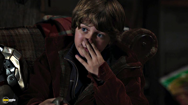 A still #8 from Iron Man 3 (2013) With Ty Simpkins