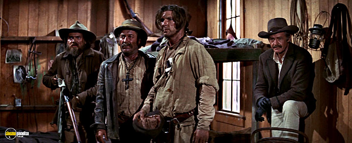 A still #1 from The Wild Bunch (1969)