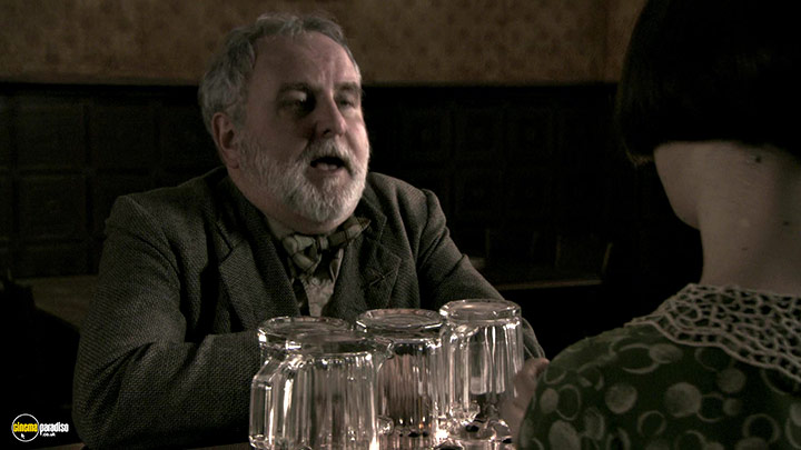 A still #21 from Twenty Thousand Streets Under the Sky (2005)