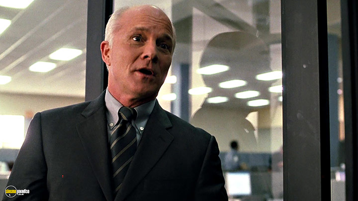 A still #11 from Crazy, Stupid, Love (2011) With Dan Butler