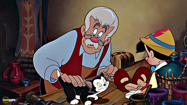 A still #11 from Pinocchio (1940)