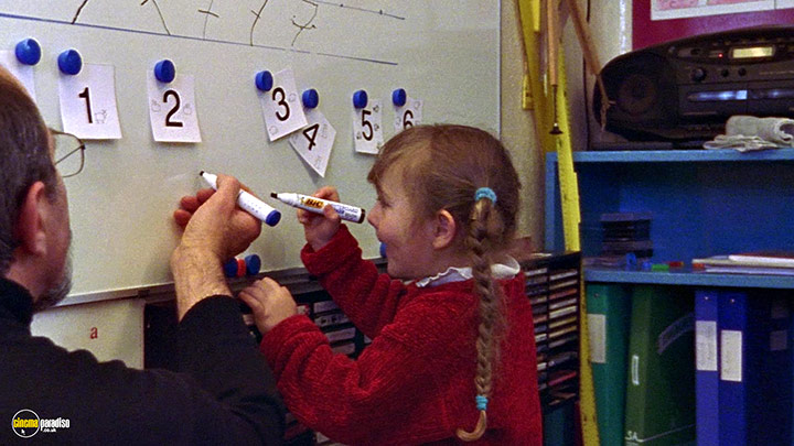 A still #16 from To Be and to Have (2002)