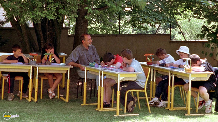 A still #7 from To Be and to Have (2002)