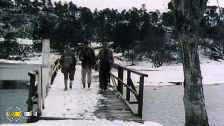 A still #3 from Weir's Way: One (2005)