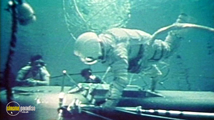 A still #4 from NASA Space Trek: Vol.4 (2005)