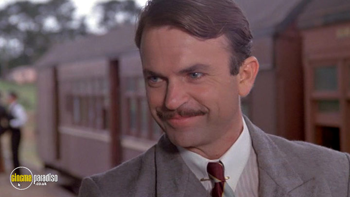 A still from The Good Wife (1987) 