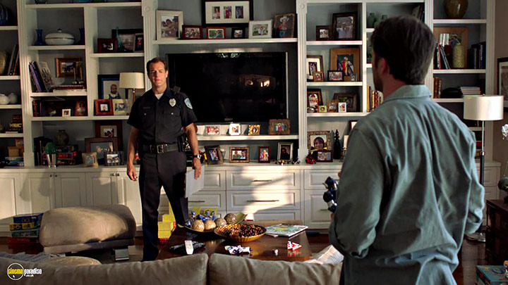 A still #10 from Dark Skies (2013)