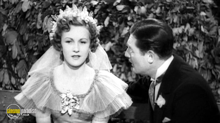 A still #10 from They Were Sisters (1945)