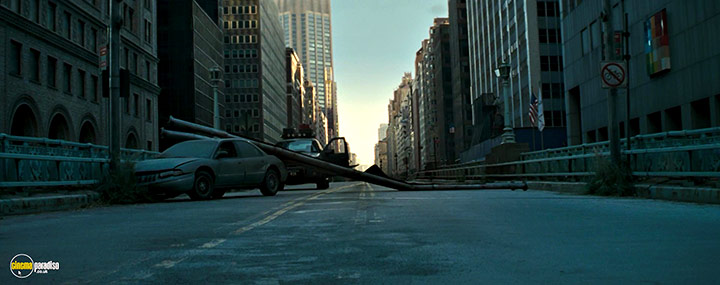 A still #6 from I Am Legend (2007)