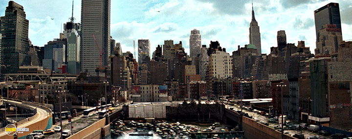 A still #12 from I Am Legend (2007)