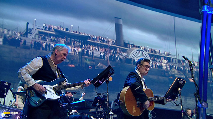 A still #14 from Jeff Wayne's the War of the Worlds: The New Generation: Alive from the O2 (2013)