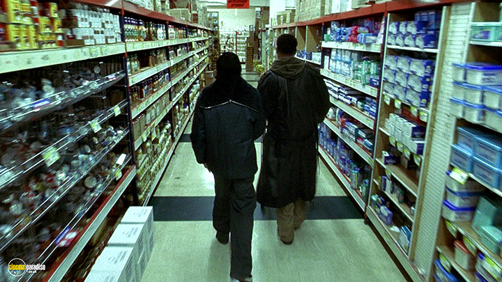 A still #13 from Requiem for a Dream (2000)