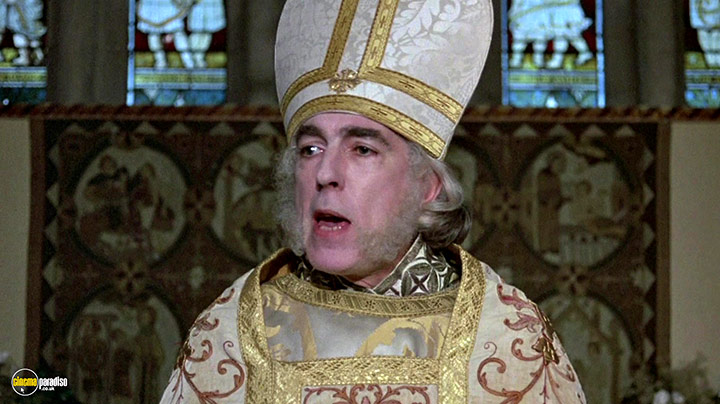 A still #6 from The Princess Bride (1987) With Peter Cook