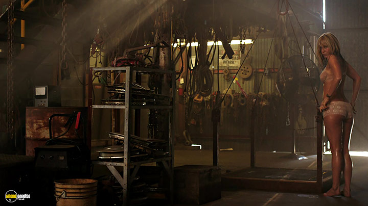 A still #14 from We're the Millers (2013)