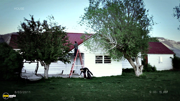 A still #4 from Skinwalkers (2013)