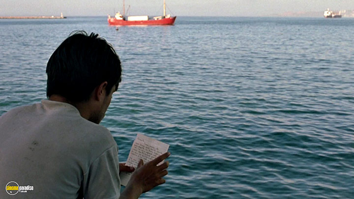 A still #10 from The Motorcycle Diaries (2004)