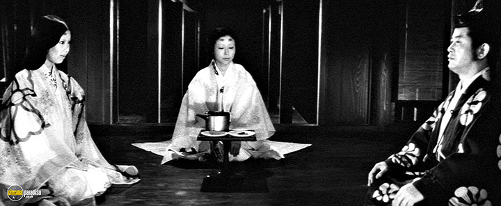 A still #18 from Kuroneko (1968)