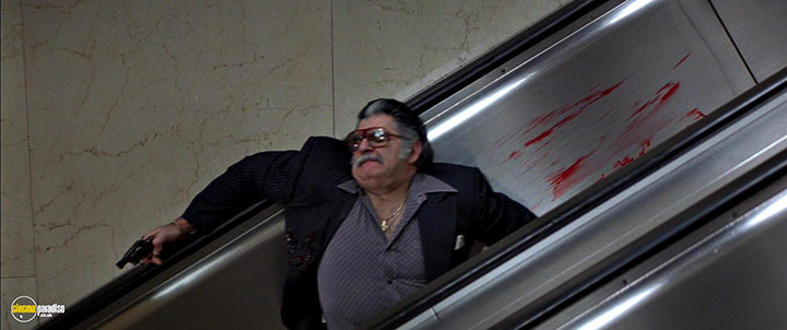 A still #20 from Carlito's Way (1993)