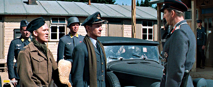 A still #13 from The Great Escape (1963)