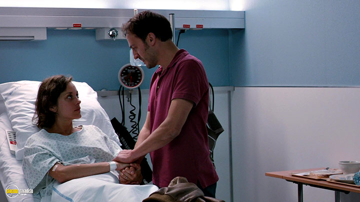 A still #4 from Two Days, One Night (2014) With Marion Cotillard