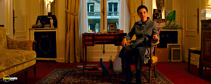 A still #2 from The Darjeeling Limited (2007) With Natalie Portman