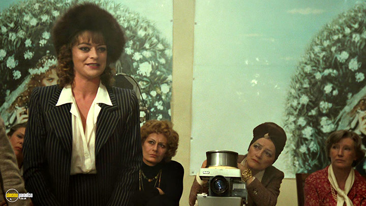 A still #9 from City of Women (1980) With Bernice Stegers