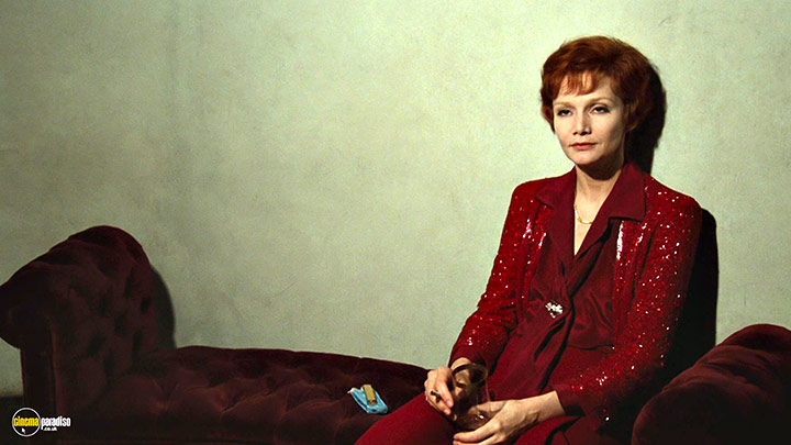 A still #15 from City of Women (1980)