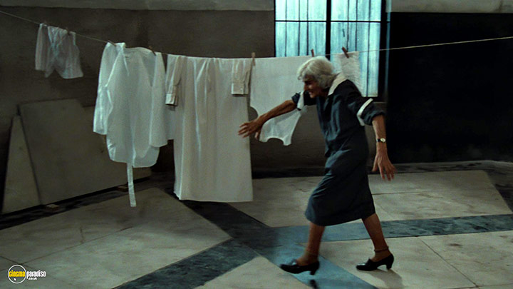 A still #18 from City of Women (1980)