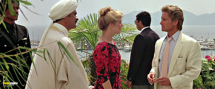 A still #20 from The Jewel of the Nile (1985)