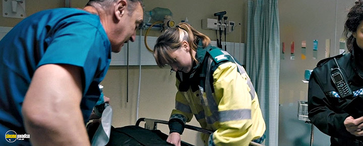 A still #9 from Top Dog (2014)